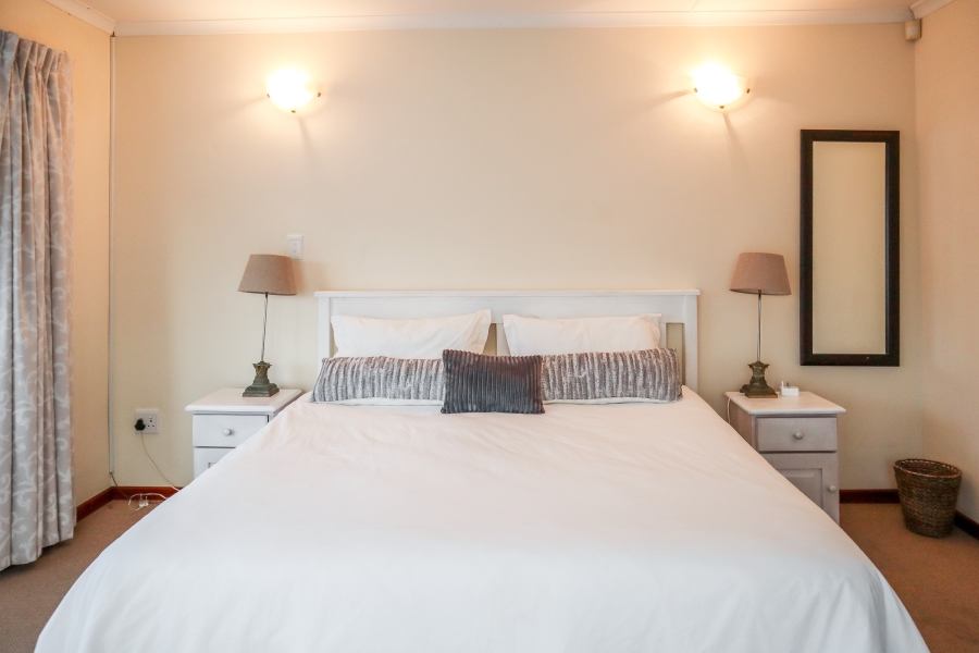 3 Bedroom Property for Sale in The Island Western Cape